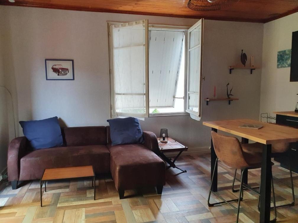 Le pigeonnier logement 4 personnes La maisonnette rénovée logement 2 personnes Floirac  Esterno foto